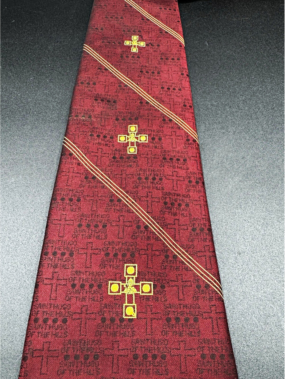 Vintage St Hugo of the Hills London 400 Tie Poly Silk USA 58” x 4” Catholic